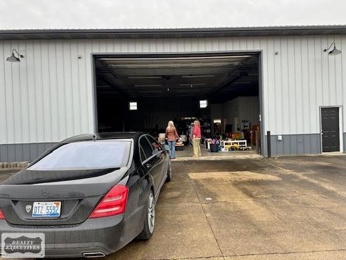 72300 Romeo Plank Rd, Armada, MI, 48005-3415 | Card Image