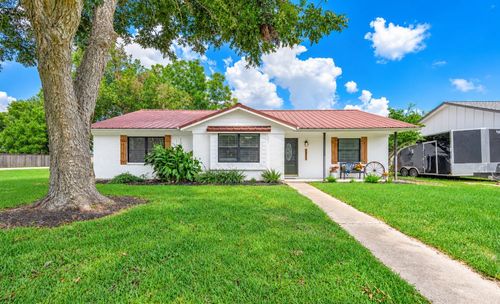 1403 Avenue F, Danbury, TX, 77534-9731 | Card Image
