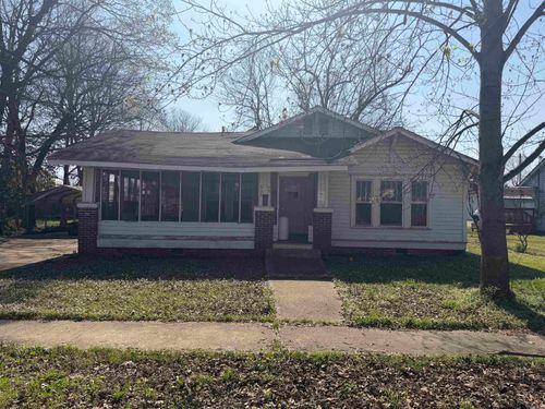 509 Se 2nd St, Walnut Ridge, AR, 72476-2708 | Card Image