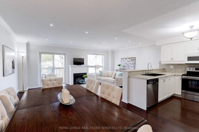 21 - 2120 Headon Rd, Condo with 3 bedrooms, 4 bathrooms and 1 parking in Burlington ON | Image 5