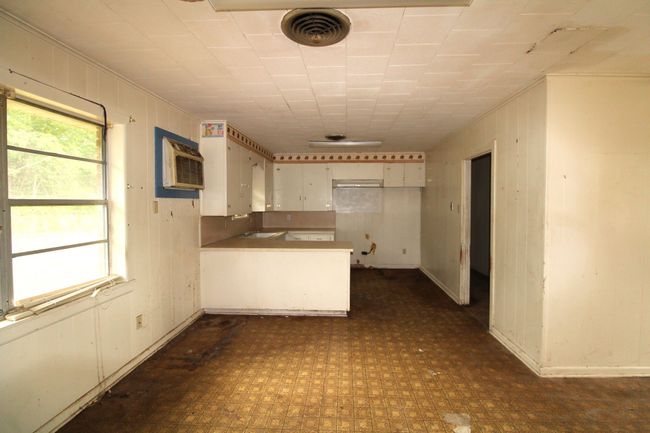 103 N Fairview St, House other with 3 bedrooms, 2 bathrooms and null parking in Minden LA | Image 7
