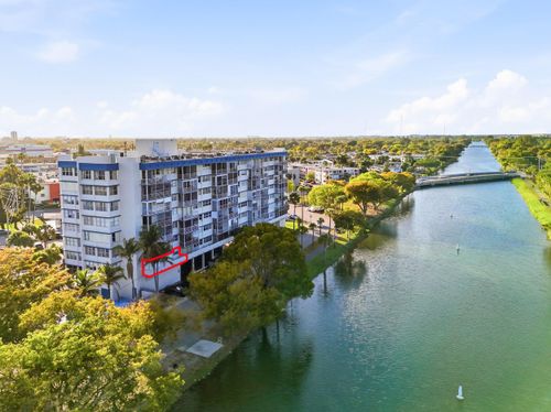 2g-16850 S Glades Dr, North Miami Beach, FL, 33162-2908 | Card Image