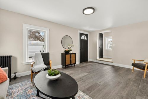 48 Jackson St, Laconia, NH, 03246-2612 | Card Image