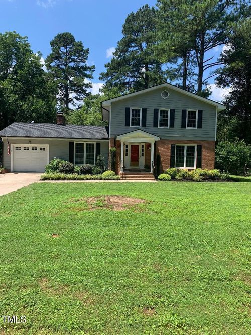 138 Dorsey Pl, Henderson, NC, 27536-4813 | Card Image
