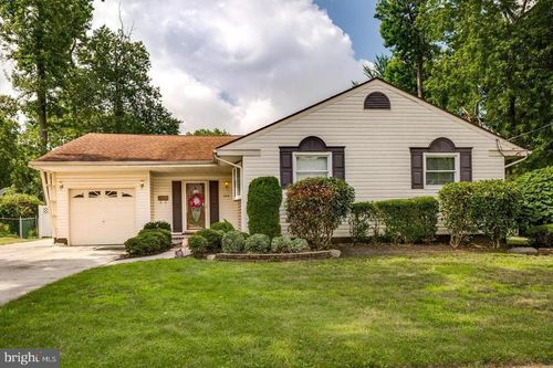 244 Holly Ave, Woodbury Heights, NJ, 08097-1115 | Card Image