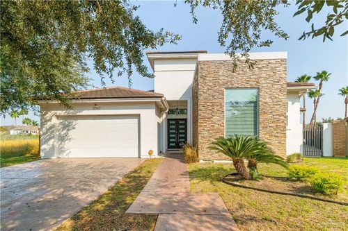 2707 El Jardin, Mission, TX, 78572-9765 | Card Image