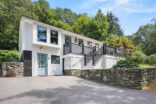 7 Harris Ave, Millbury, MA, 01527-1862 | Card Image