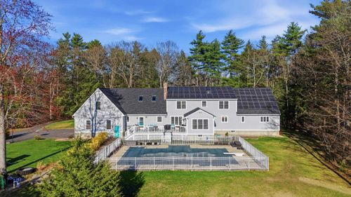 149 Crawford Rd, Chester, NH, 03036-8113 | Card Image
