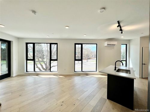 201-1601 Park Ave, Denver, CO, 80218 | Card Image