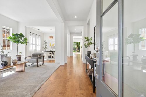 1117 Pennyroyal Street, Napa, CA, 94559 | Card Image