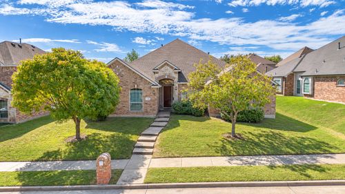 1736 Blue Stream Dr, DeSoto, TX, 75115-7853 | Card Image