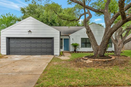 1615 Sleepy Hollow Dr, Pearland, TX, 77581-5715 | Card Image