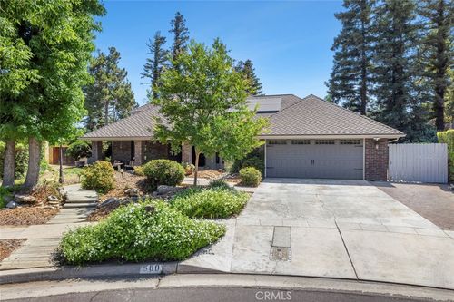 580 E Salem, Fresno, CA, 93720 | Card Image