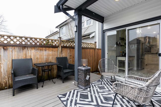 19573 Fraser Way, House other with 3 bedrooms, 2 bathrooms and 2 parking in Pitt Meadows BC | Image 33