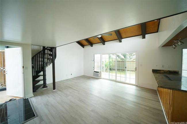 APT-1034 - 94-539 Makohilani St, Condo with 2 bedrooms, 1 bathrooms and 2 parking in Mililani HI | Image 4