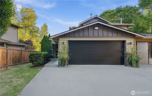 a-14729 Meadow Rd, Lynnwood, WA, 98087-6409 | Card Image