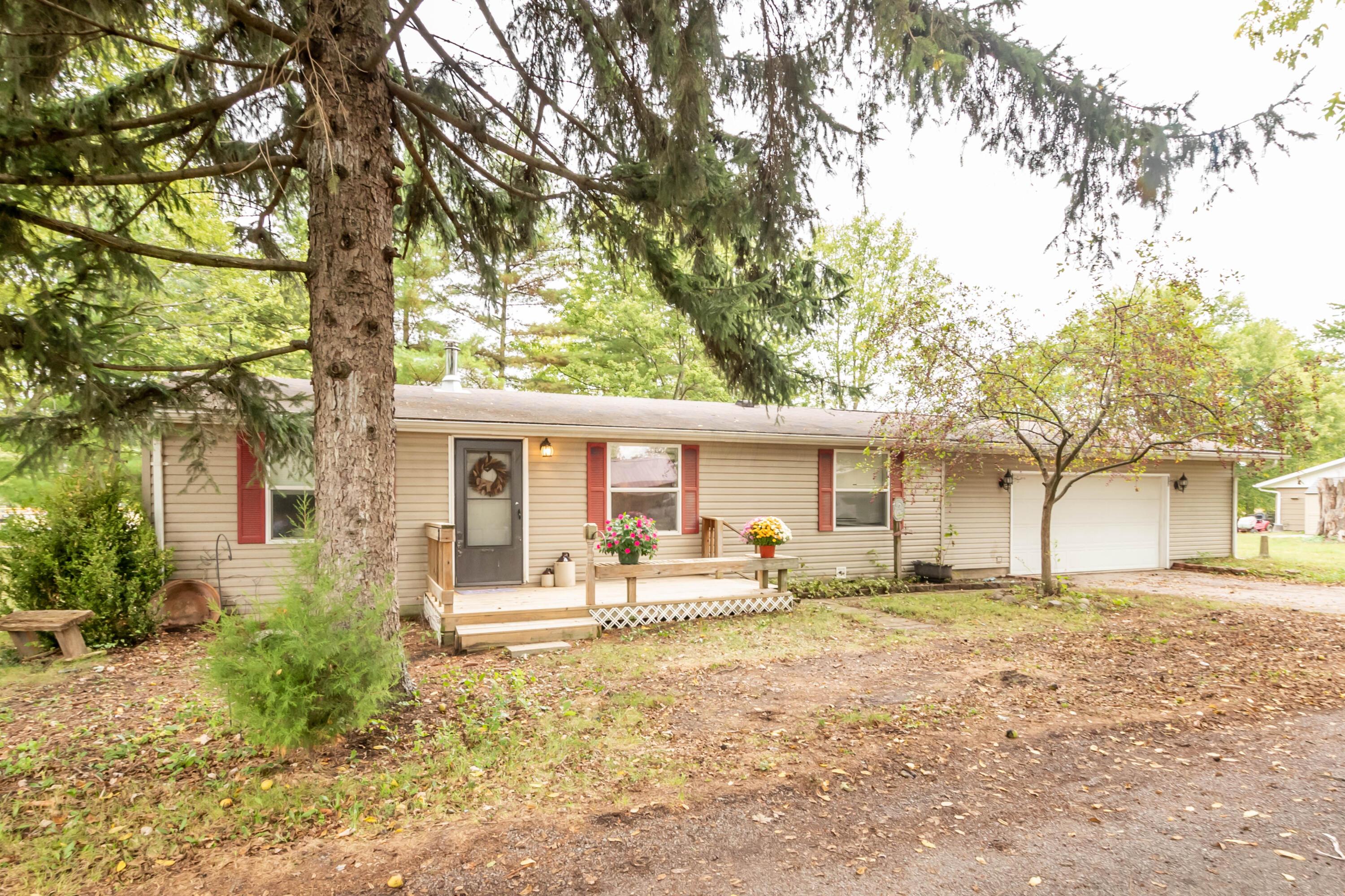 Cherry St, North Lewisburg, OH 43060