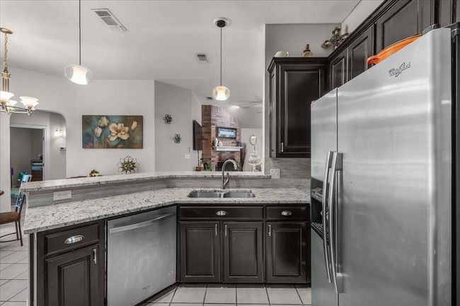 5212 Cross Timber Rd W, House other with 3 bedrooms, 2 bathrooms and null parking in Cleburne TX | Image 13