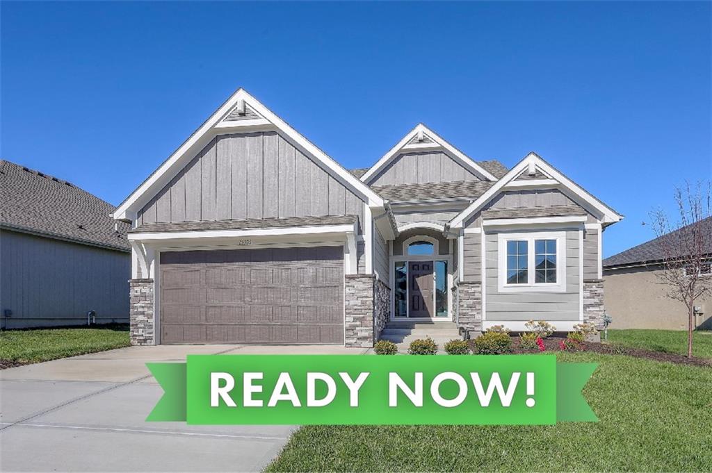 15336 W 173rd Terrace, For Sale in Olathe Zoocasa