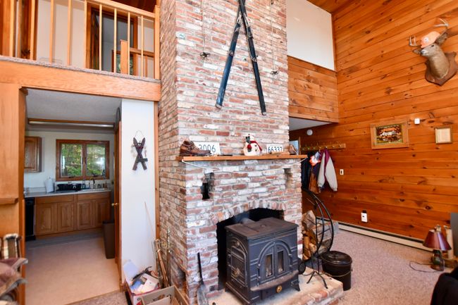 1303 Notch Rd, House other with 4 bedrooms, 3 bathrooms and null parking in Mendon VT | Image 9
