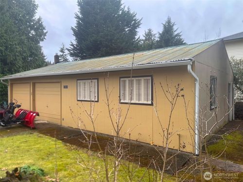 17511 113th Ave Ne, Bothell, WA, 98011-3204 | Card Image