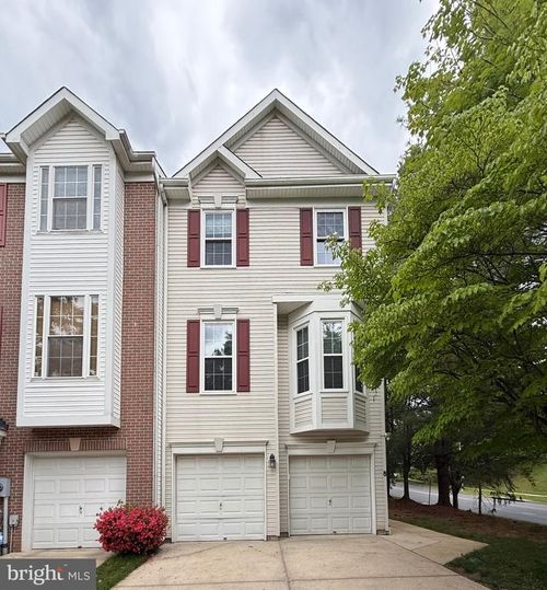 8 Diamond Hill Ct, GERMANTOWN, MD, 20874-5902 | Card Image