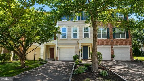 9147 Cascade Falls Dr, BRISTOW, VA, 20136-6104 | Card Image