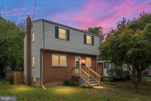 6307 45th Pl, RIVERDALE, MD, 20737-1010 | Card Image