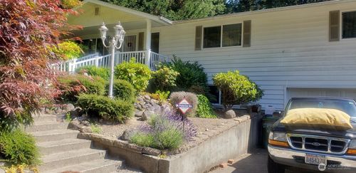 11210 111th St Sw, Tacoma, WA, 98498-1333 | Card Image
