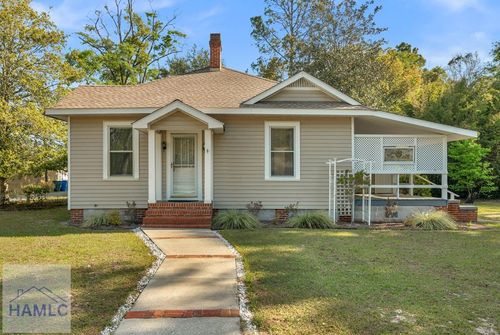 661 E Plum St, Jesup, GA, 31546-4815 | Card Image