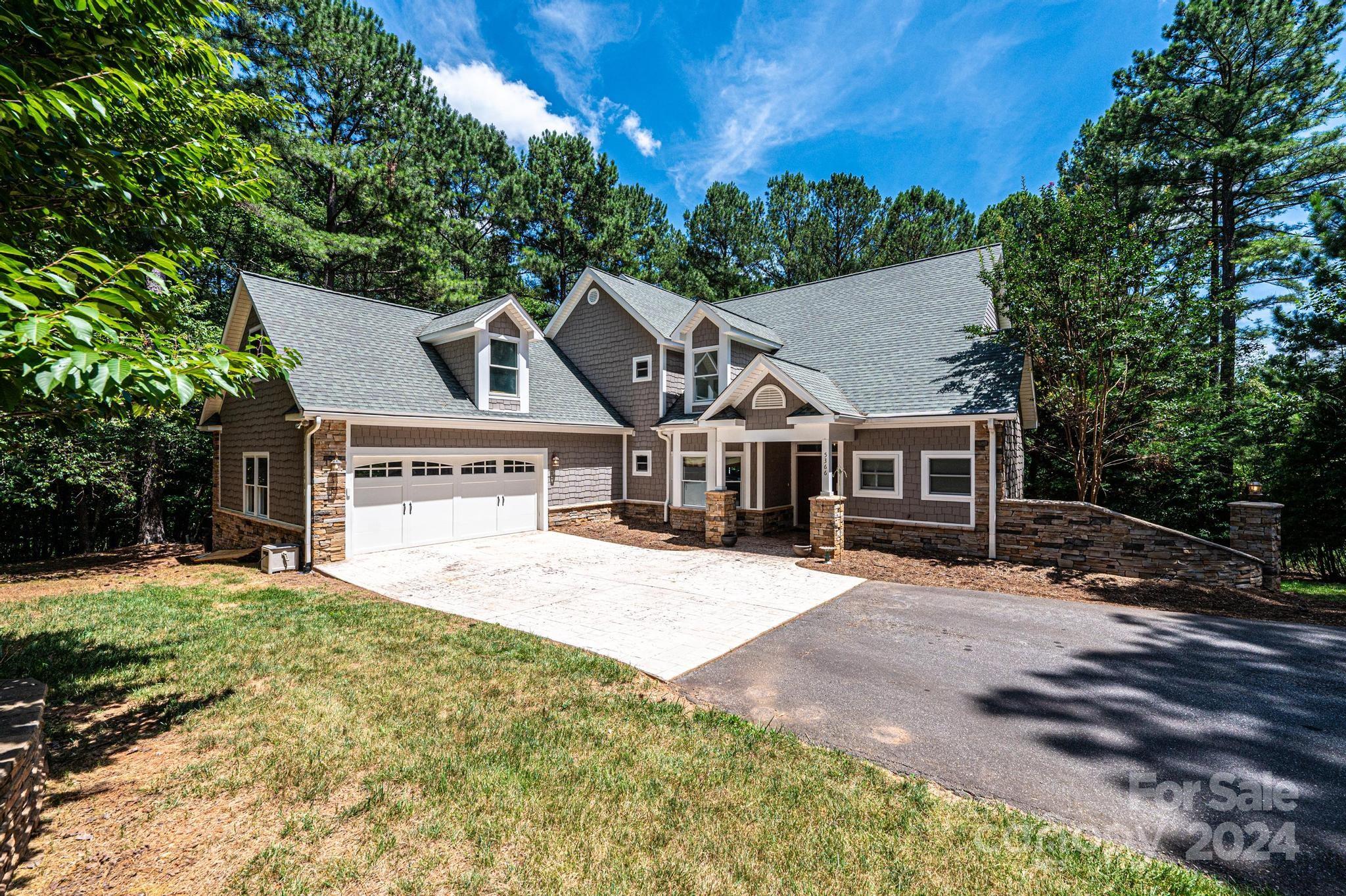 Beacon Ridge Dr, Granite Falls, NC 28630