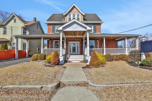 1-411 Albany Ave, Kingston, NY, 12401-2525 | Card Image