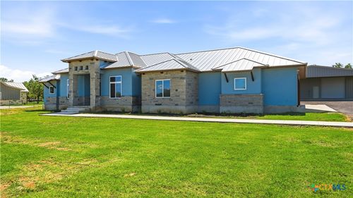 731 County Road 356, Adkins, TX, 78101-2409 | Card Image