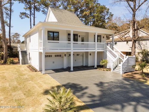 1546 Windsong Dr Sw, Ocean Isle Beach, NC, 28469-6430 | Card Image