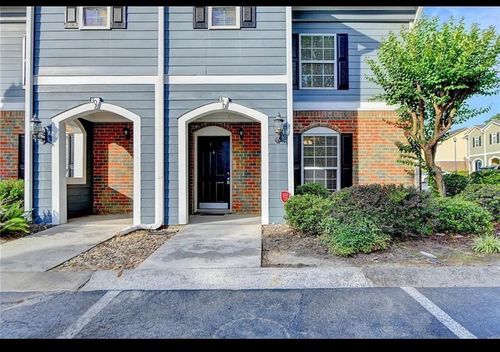 810 Summer Pl, Norcross, GA, 30071-3945 | Card Image