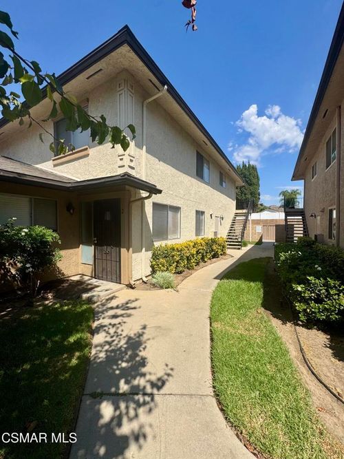 4-2014 Avenida Placida, Simi Valley, CA, 93063-4039 | Card Image