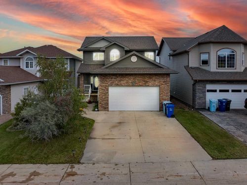 117 Gravelstone Way, Fort Mcmurray, AB, T9K0S8 | Card Image