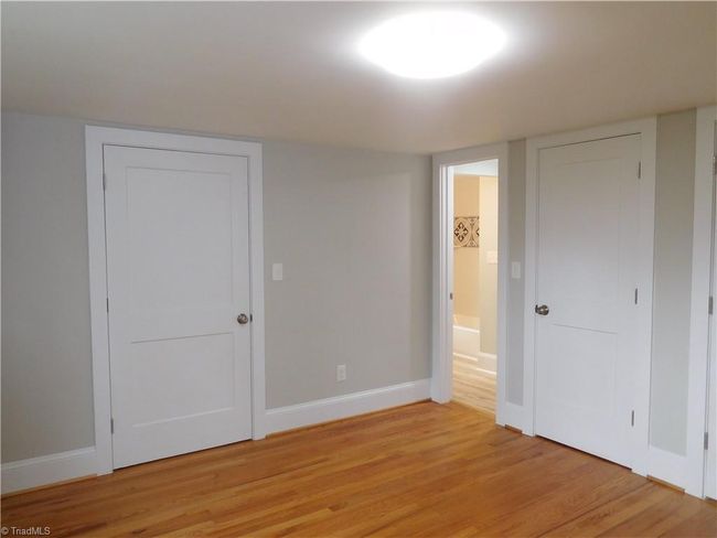 2ND BEDROOM HAS PRIVATE BATHROOM AND 2 CLOSETS. | Image 19