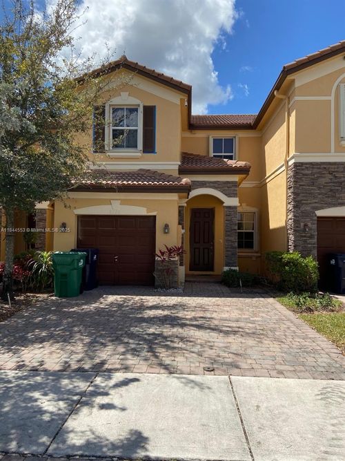 8728 Nw 113th Ct, Doral, FL, 33178-5622 | Card Image