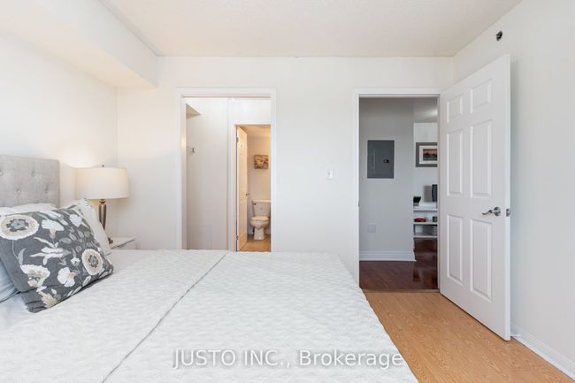 407 - 5235 Finch Ave E, Condo with 3 bedrooms, 2 bathrooms and 1 parking in Scarborough ON | Image 12