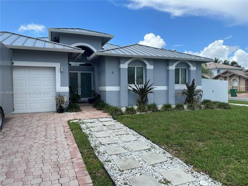 16176 Sw 149th Ter, Miami, FL, 33196-6423 | Card Image