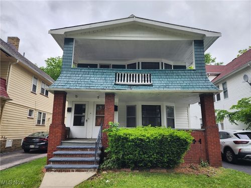 822-820 Helmsdale Rd, Cleveland Heights, OH, 44112-2302 | Card Image