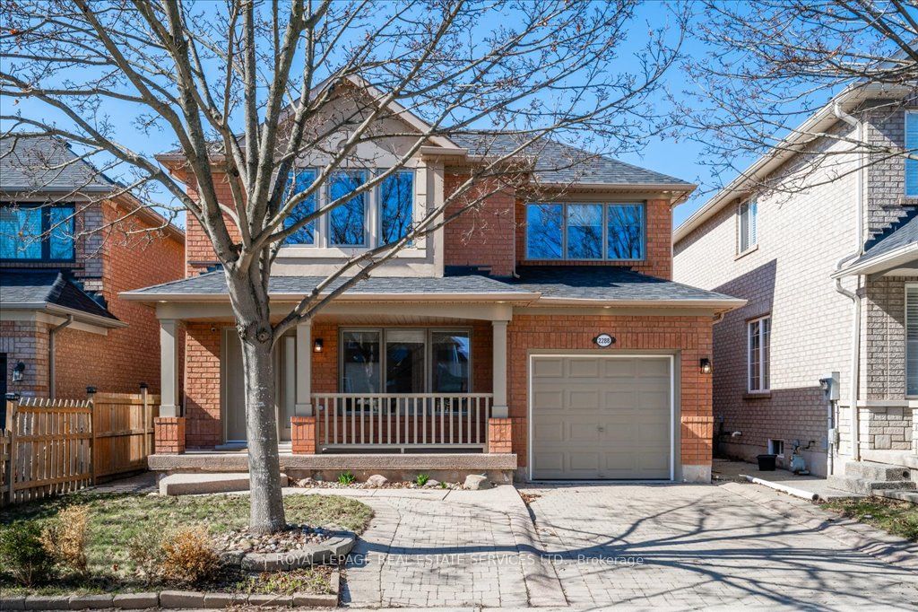 2288 Guildstone Cres, Sold in Oakville - eXp Realty