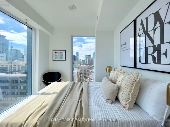1802 - 319 Jarvis St, Condo with 2 bedrooms, 1 bathrooms and null parking in Toronto ON | Image 9