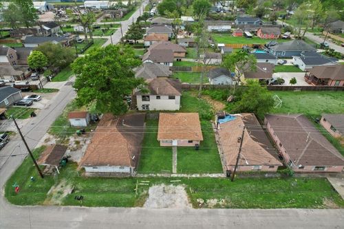 6201 Batterson St, Houston, TX, 77026-2006 | Card Image