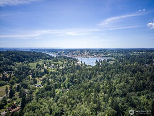 10609 33rd Avenue Ct Nw, Gig Harbor, WA, 98332-8913 | Card Image