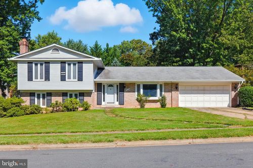 1238 Stoneham Ct, MCLEAN, VA, 22101-2339 | Card Image