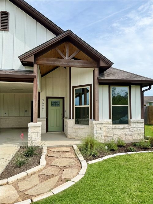 3677 Rabbit Ln, Bryan, TX, 77808-9314 | Card Image