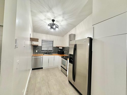 201-3000 Norwood Pl, Boca Raton, FL, 33431-3834 | Card Image