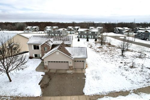 3880 21st Ave S, Saint Cloud, MN, 56301-8937 | Card Image